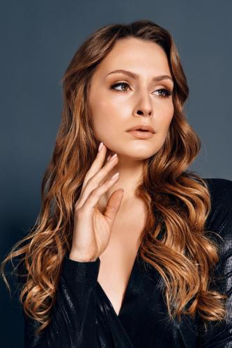 Makijaż i stylizacja: Kasia SkoczylasFoto: Ola Stawicka